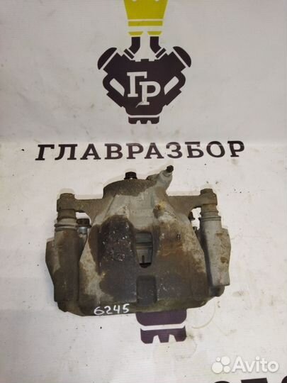 Суппорт передний левый Toyota Corolla E15 2006-201