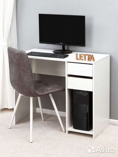 Новый компьютерный письменный стол белый