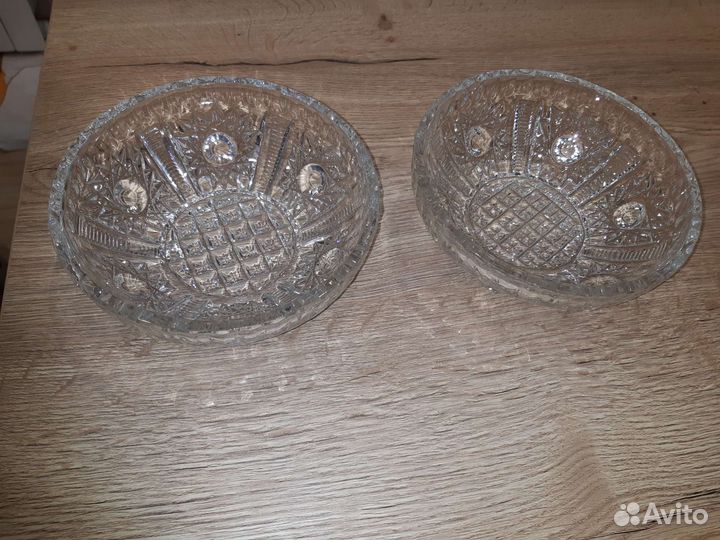 Хрустальная конфетница