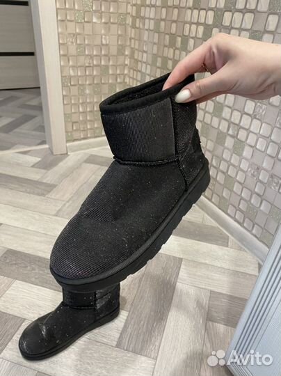 Угги блестящие женские