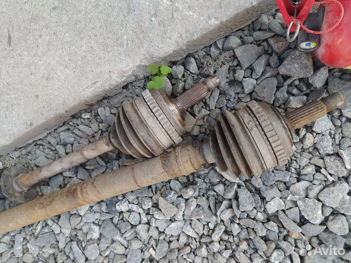 Граната наружная Лада Гранта МКПП