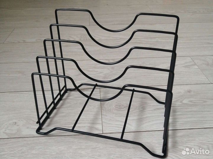 Металлический держатель для крышек кастрюль