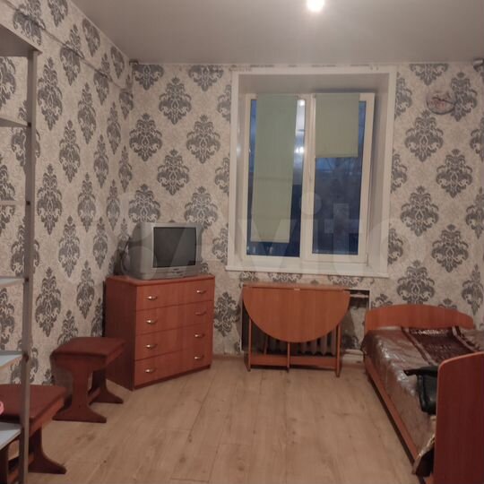 Комната 13,5 м² в 1-к., 4/4 эт.