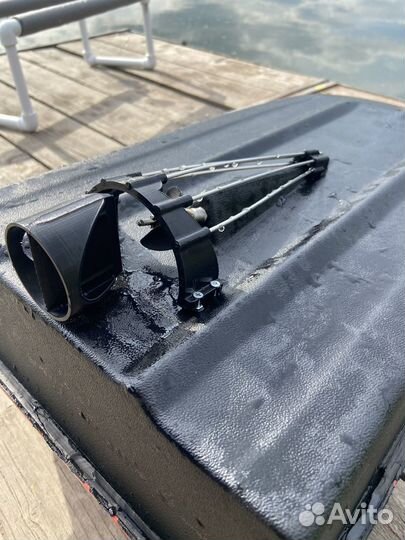 Прикормочный кораблик с gps