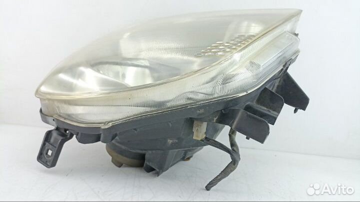 Фара левая Mitsubishi Dion CR6W