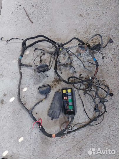 Проводка подкапотная на Mercedes ml164