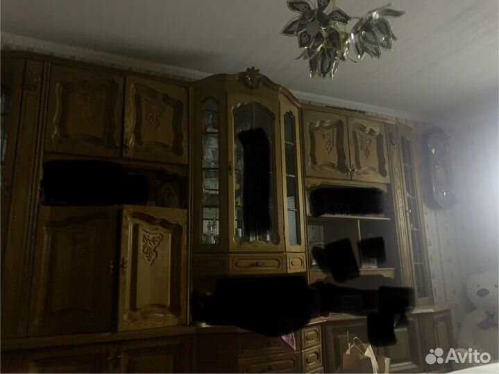 Стенка из массива Дуба