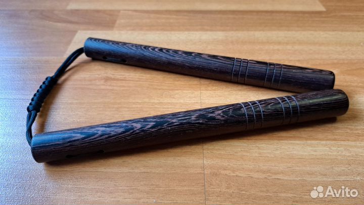 Нунчака деревянная, новая