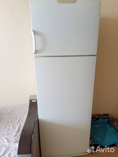 Холодильник на запчасти