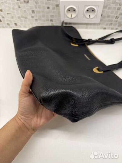 Сумка Coccinelle Lea, оригинал