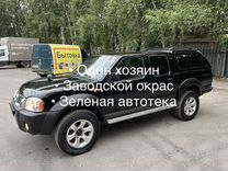 Nissan NP300 2.5 MT, 2009, 258 476 км, с пробегом, цена 1 095 000 руб.