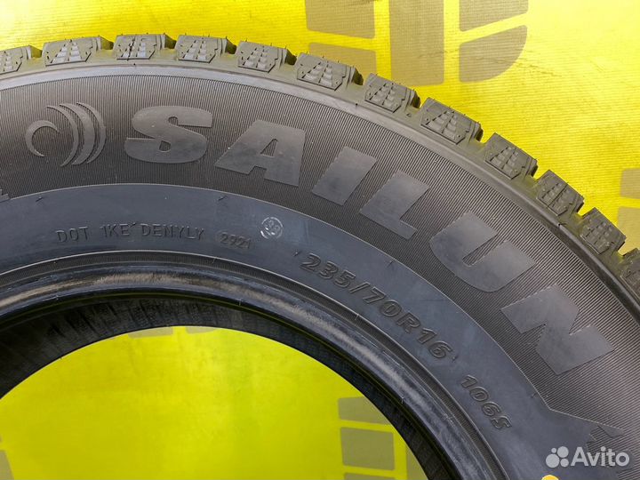 Sailun Ice Blazer Arctic 235/45 R17 94H