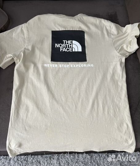 Футболка the north face почти новая