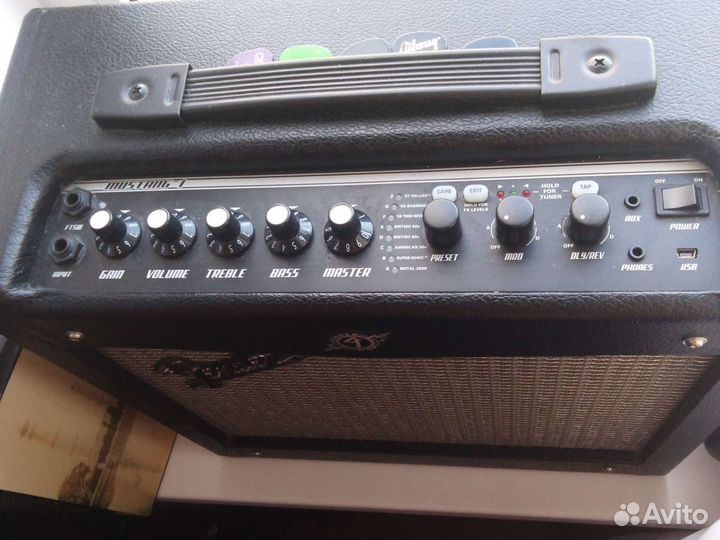 Комбоусилитель