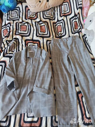 Школьный костюм для девочки 50 размер