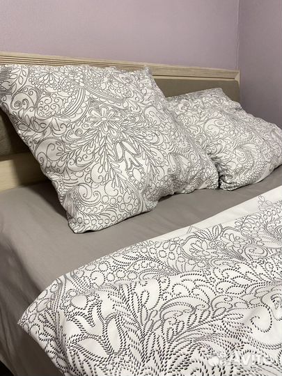 Белье постельное 2сп с евро простыней новое