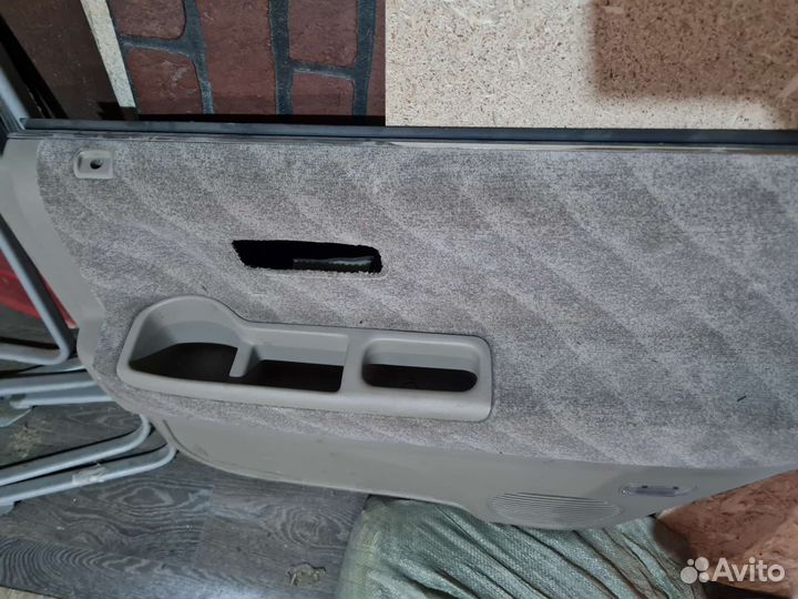 Обшивка двери