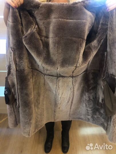 Дубленка натуральная женская 42 44 с капюшоном
