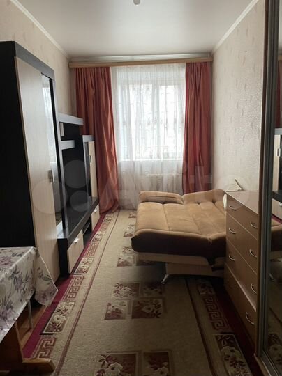 Комната 12 м² в 5-к., 2/5 эт.