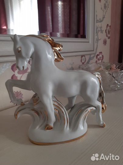 Конь- огонь, лфз