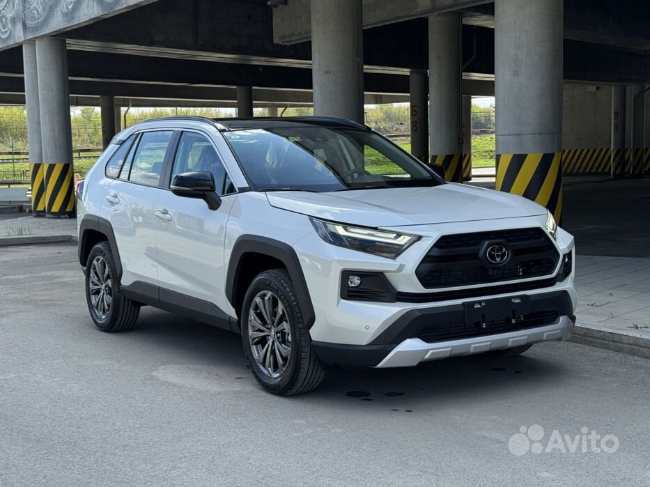 Купить Toyota RAV4 🚘 от 559 000 ₽ в Каменске-Уральском