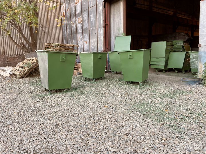 Мусорный бак 750