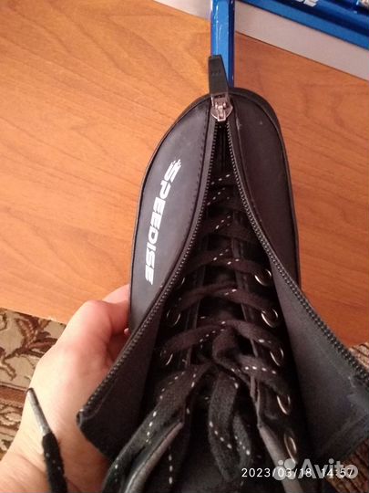 Конькобежные коньки р.38 (клапы)