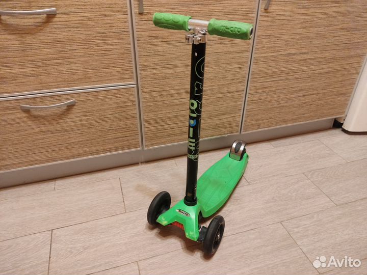 Самокат maxi micro