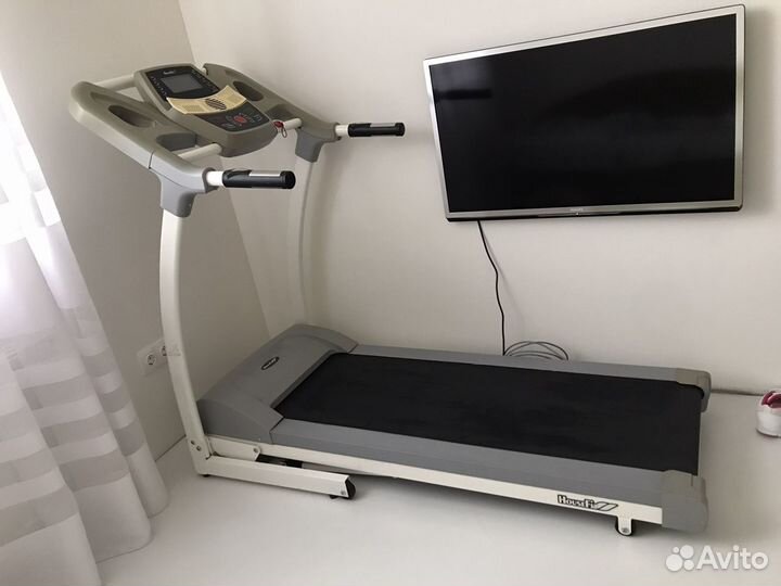 Беговая дорожка HauseFit, складная, б/у