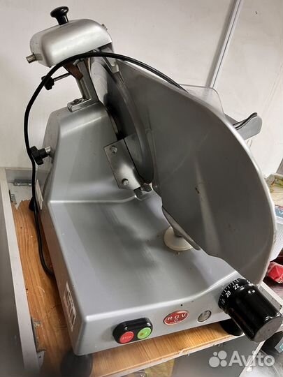 Слайсер RGV lusso 300/S-L