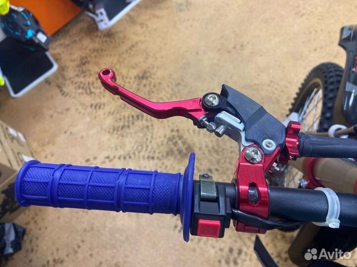 Мотоцикл BSE M2 250e 21/18 Force Black