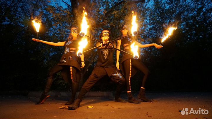 Фаер огненное неоновое световое шоу