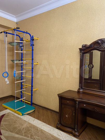 1-к. квартира, 68 м², 3/13 эт.