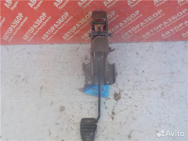 Педаль тормоза Renault Logan 2G K7M812 2015