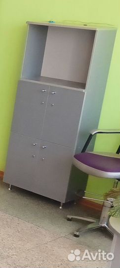 Стелаж,стол,шкаф