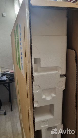 Коробка от телевизора 65 дюймов