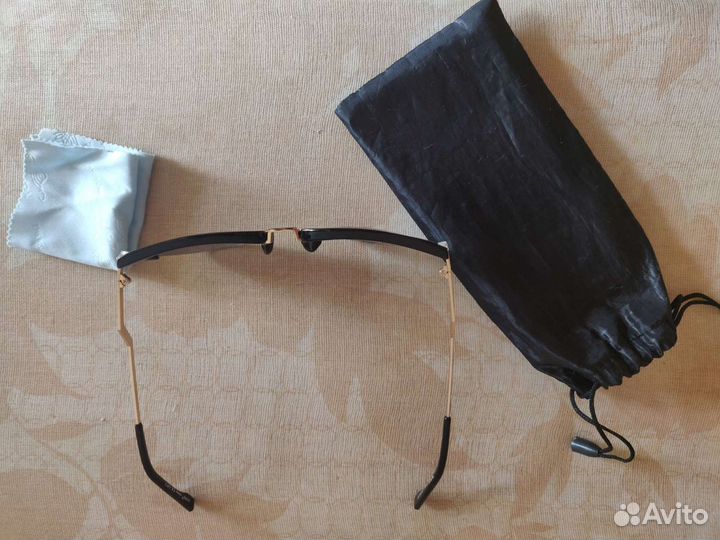 Солнцезащитные очки