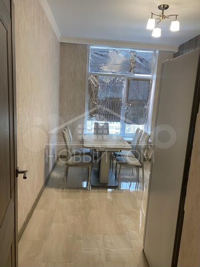 2-к. квартира, 65 м², 11/12 эт.