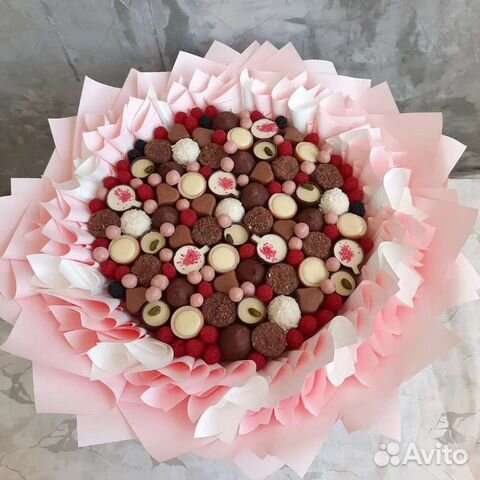 Подарок для девушки жены на день рождения