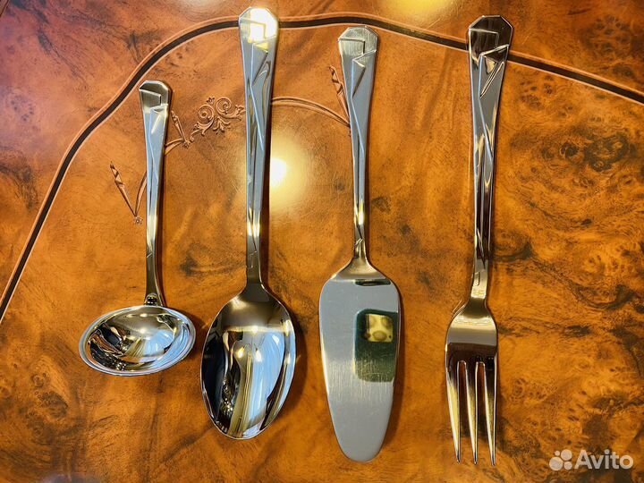 Набор столовых приборов Zepter