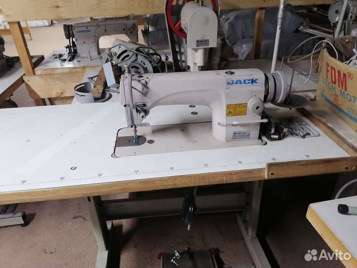 Швейная машина бу