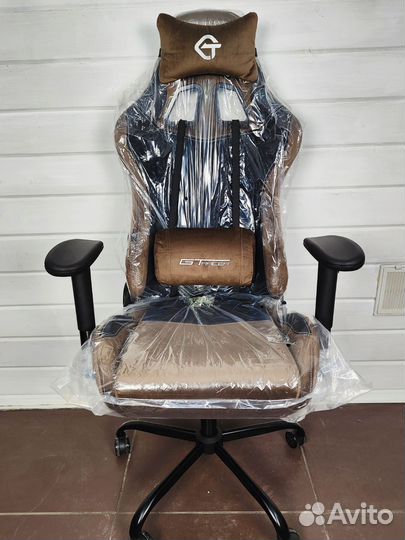 Компьютерное игровое кресло