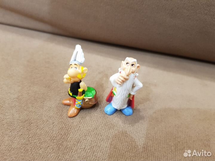 Фигурки из киндер сюрприза