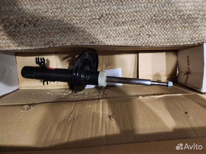 Амортизатор (стойка перед прав) KYB 339794 Citroën