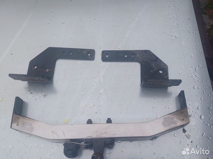 Фаркоп на lc200