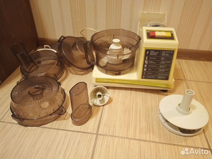 Кухонный комбайн СССР энергия б.у. отличный сохран