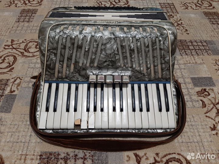 Аккордеон Manuela