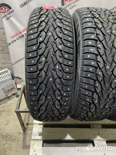 iLink Wintervorhut Stud III 225/60 R18 104T
