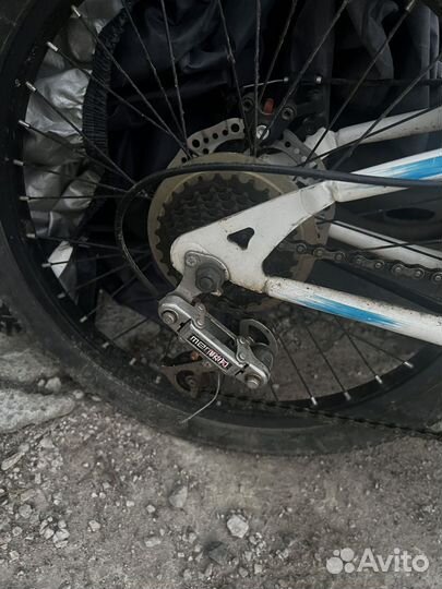 Детский велосипед 16