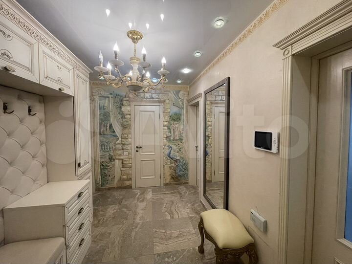 2-к. квартира, 74 м², 3/16 эт.